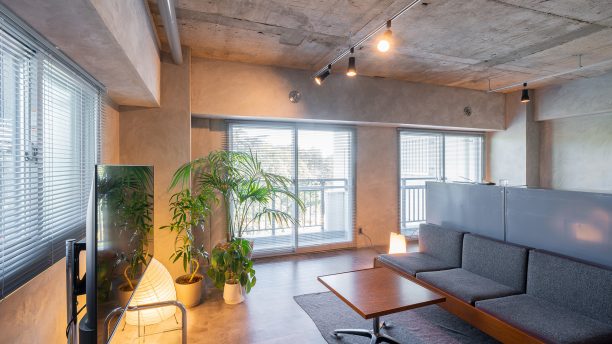 神奈川県平塚市 マンション｜素材感を楽しむインダストリアルな住まいづくり｜リフォーム事例